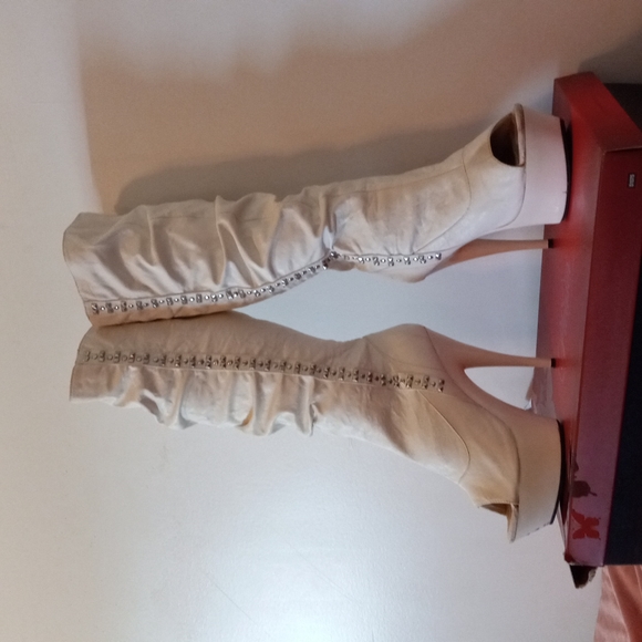 Pleaser White knee-hi platform boots - Picture 1 of 2